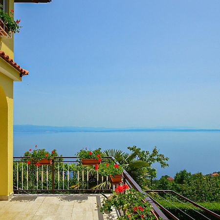 Apartment Laurus-3 By Interhome Lovran Εξωτερικό φωτογραφία