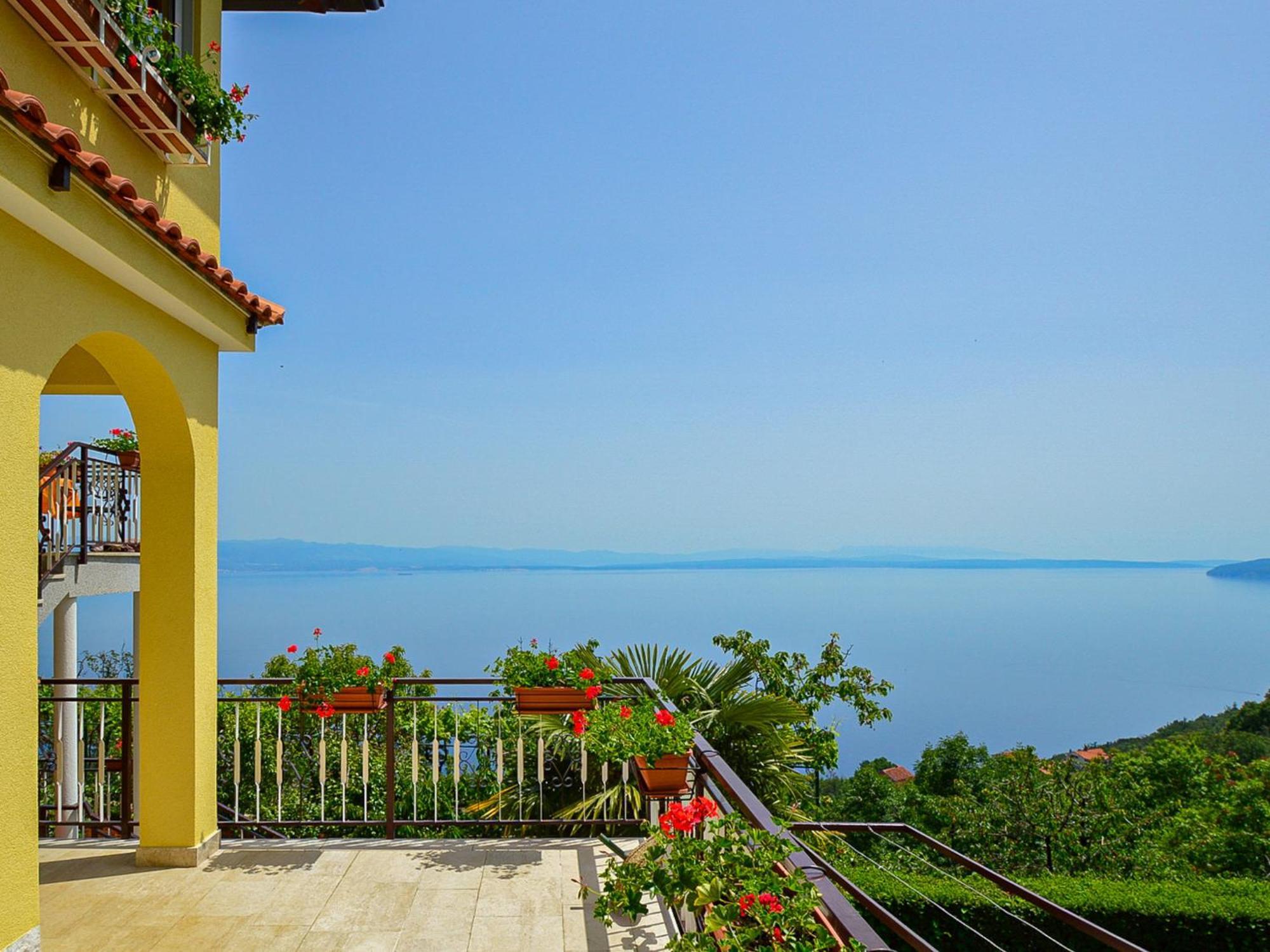 Apartment Laurus-3 By Interhome Lovran Εξωτερικό φωτογραφία